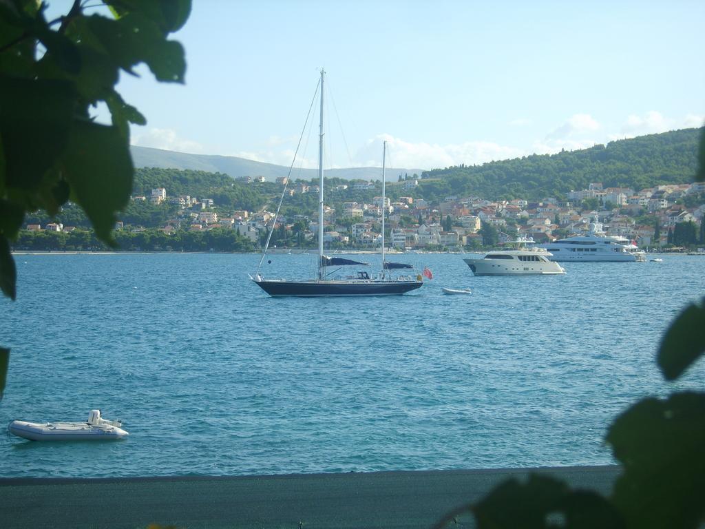 Apartments Iva Alla Trogir Extérieur photo