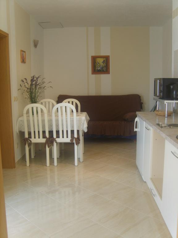 Apartments Iva Alla Trogir Chambre photo
